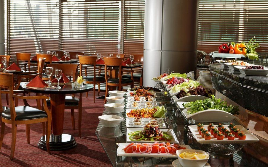 J5 Hotels - Port Saeed Dubaj Restaurace fotografie